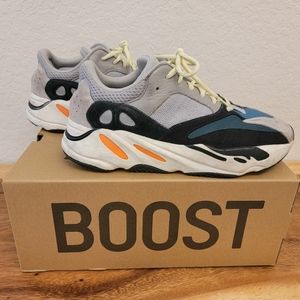 Adidas Yeezy Boost 700 Wave Runner (100% AUTHENTIC)
